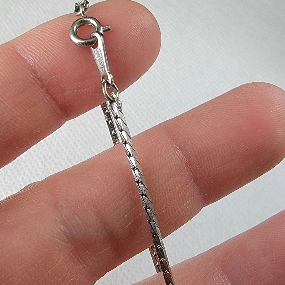 Signed Avon Vintage Silver Tone Chain Bracelet